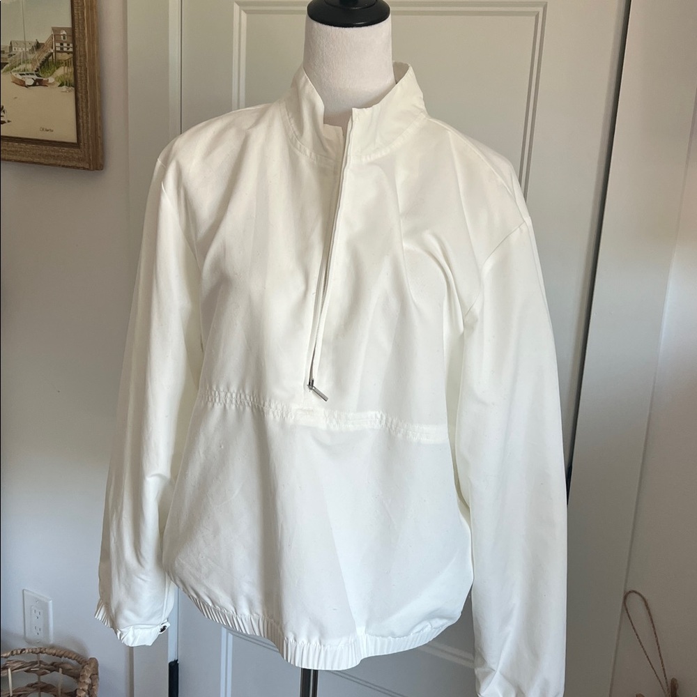 Women's White Pullover Jacket